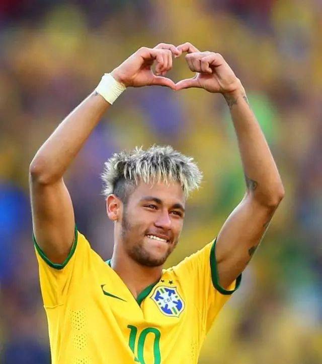 喜讯！宿茂臻将在12月9日拍板决定大牌名帅二进宫来鲁能执教，王大雷带头欢迎他入队