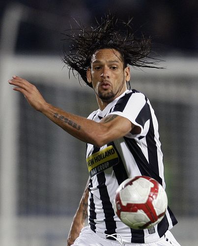 踢曼城打入5球，罗德里戈成为欧冠对阵瓜帅进球第二多的球员（罗德里戈对曼城轰入5球，欧冠对阵瓜帅进球数升至第二位）