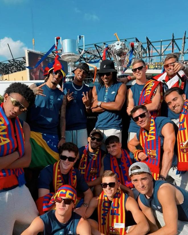 Shams：若雄鹿继续下滑 字母哥与球队间的交易讨论将会升级