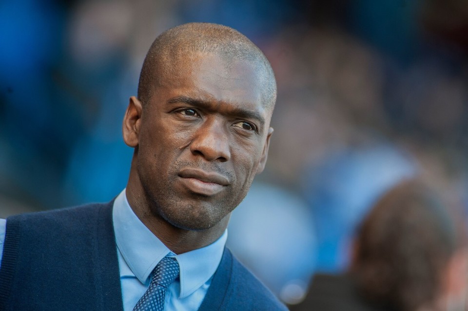 邮报：多次遭遇误判，曼联要找裁判主管韦伯进行谈判（邮报：因屡遭误判，曼联拟与裁判主管韦伯会谈）