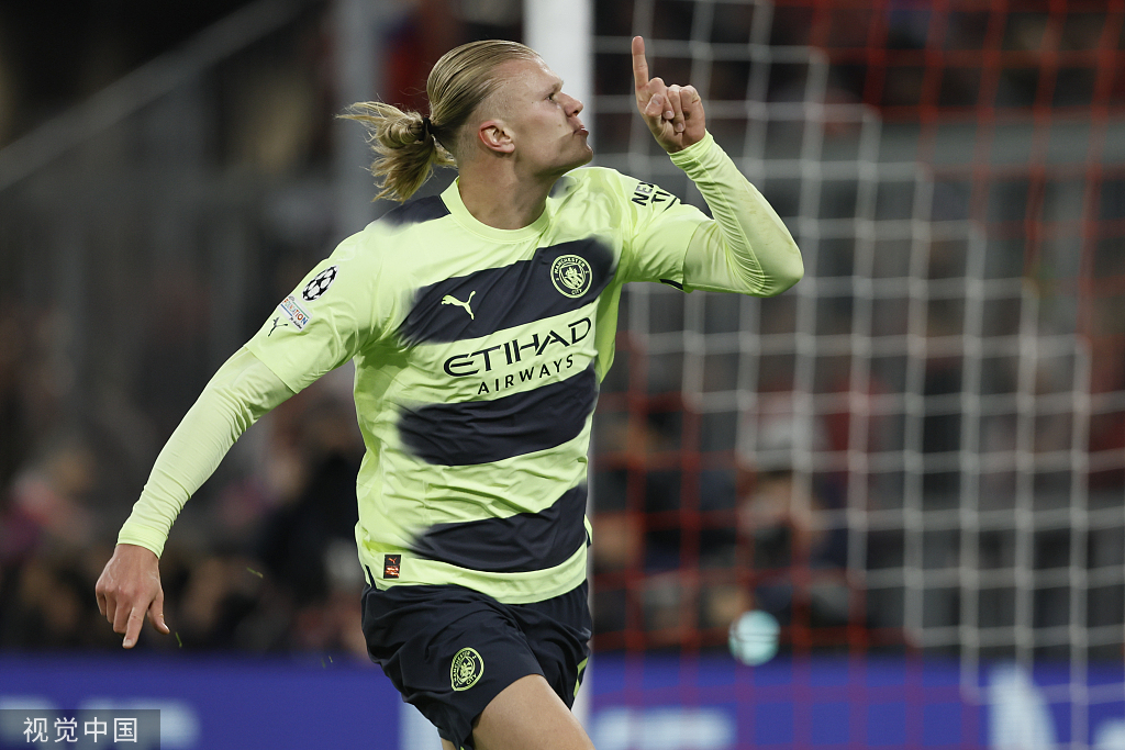 伊萨克全场数据：出战68分钟，7次丢球，7次对抗全部失败（伊萨克本场数据：出场68分钟，7次丢失球权，7次对抗无一成功）