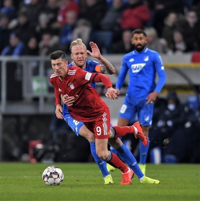 刺激的金靴争夺战！法比奥大四喜以28球力压卡扎获中超金靴（法比奥大四喜轰至28球，力压卡扎加冕中超金靴）