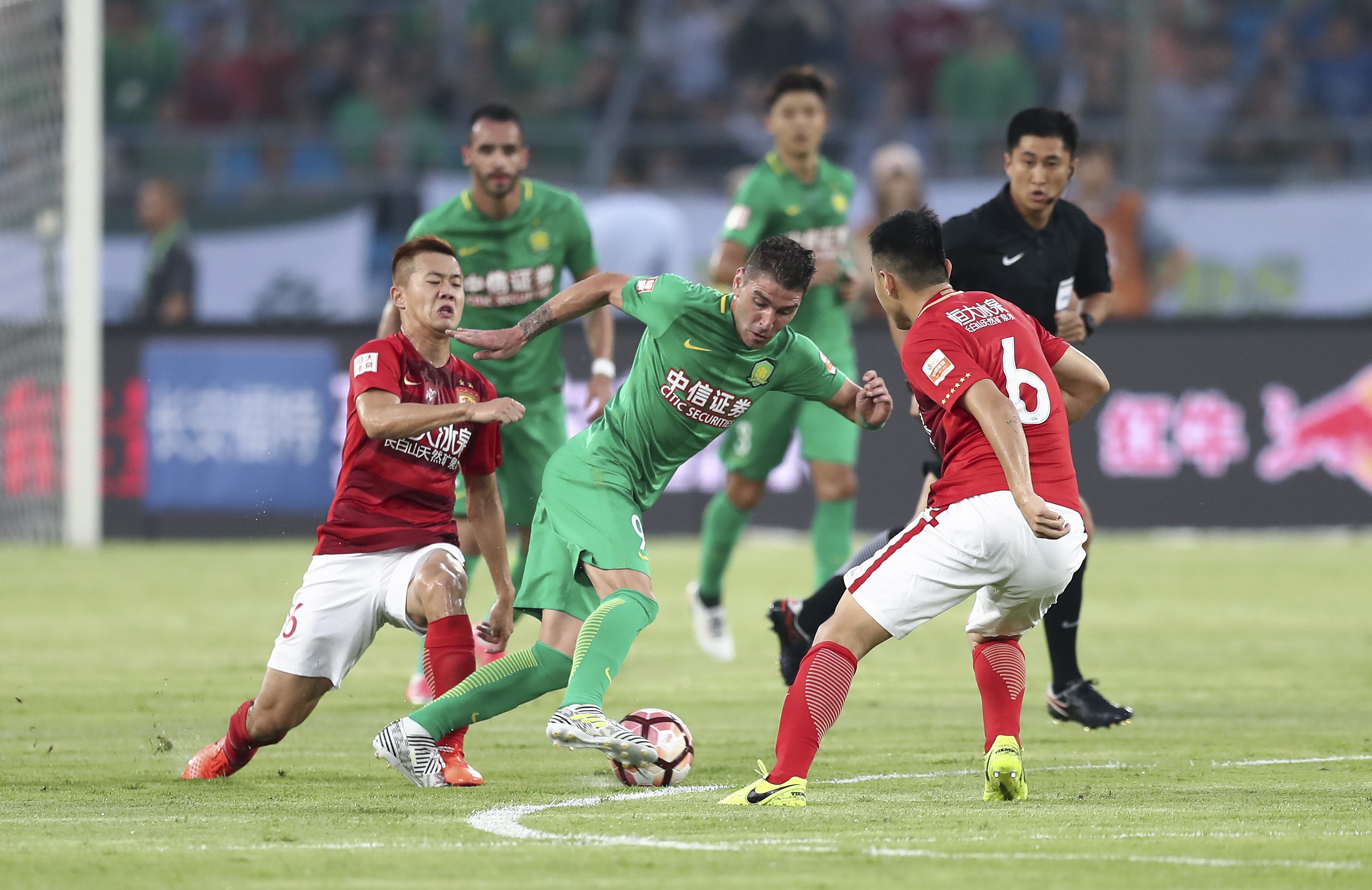 大卫-路易斯：最大遗憾是没和巴黎拿欧冠；恩里克是我的榜样